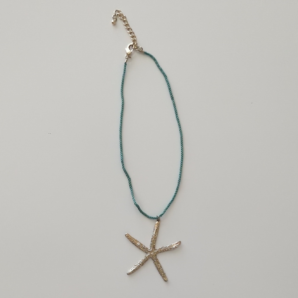 Elegant Starfish Pendant Necklace